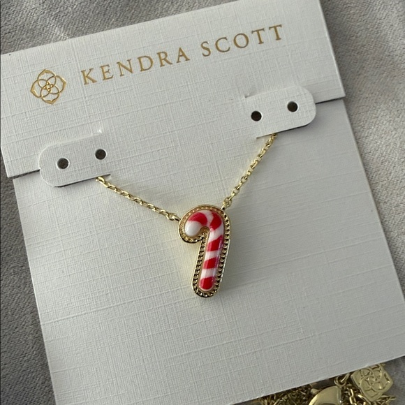 Kendra Scott Jewelry - 🎄🎄Kendra Scott Festive Holiday Red Candy Cane Pendant Short Necklace Gold
